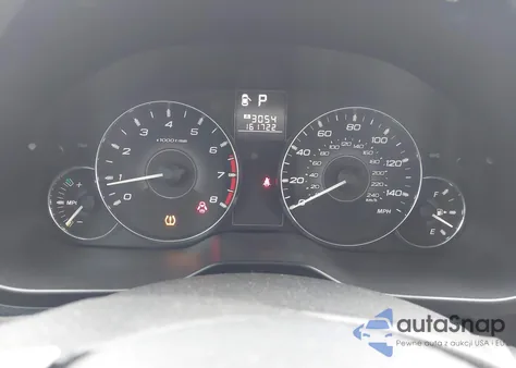 2011 Subaru Outback 2.5I Premium z USA, uszkodzony, nr VIN 4S4BRBCC3B3804645